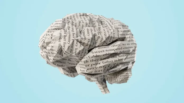 Human brain surrounded by memory icons, illustrating memory storage capacity.